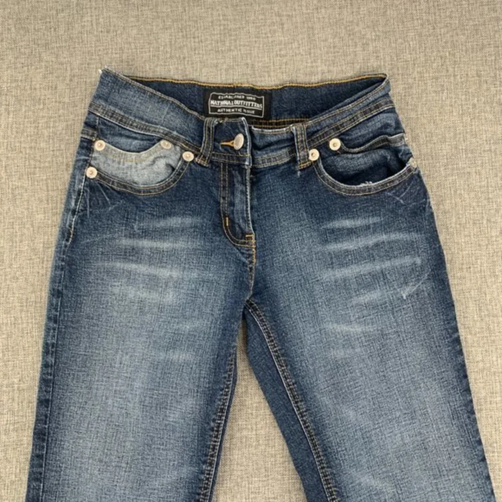 National Outfitters Cropped Denim Pants Size 1 Cuffed Stone Washed Embroidered P